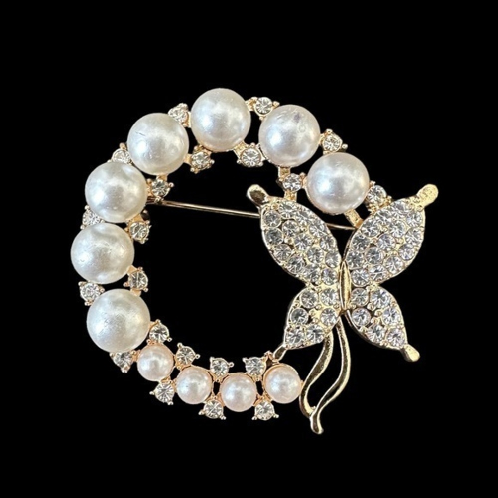 Butterfly Faux White Pearl Round Rhinestone Brooch